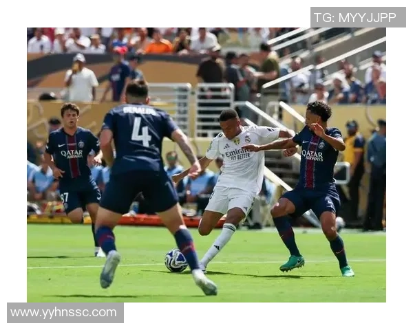 皇马与明星队激情对决精彩录像回顾尽览赛场风云与球星风采 皇马与明星队激情对决精彩录像回顾尽览赛场风云与球星风采